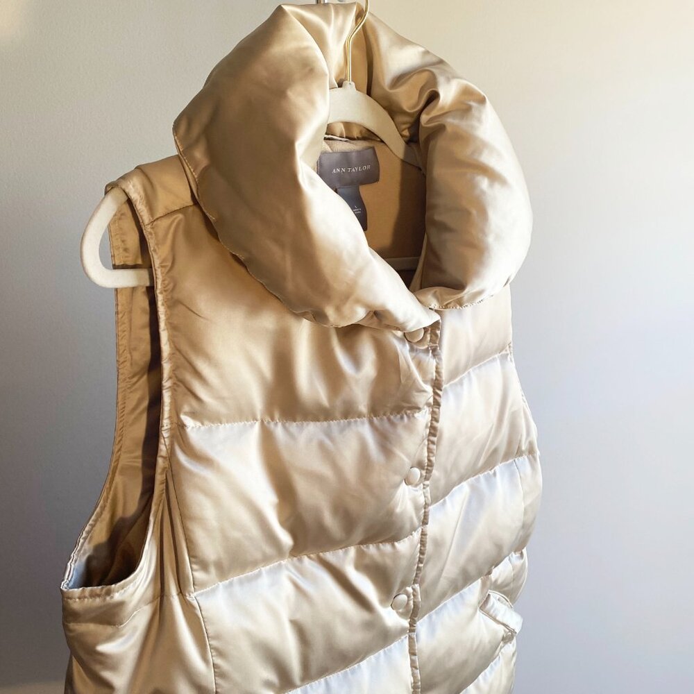 Ann Taylor Gold Satin Puffer Vest, Perfect Condition